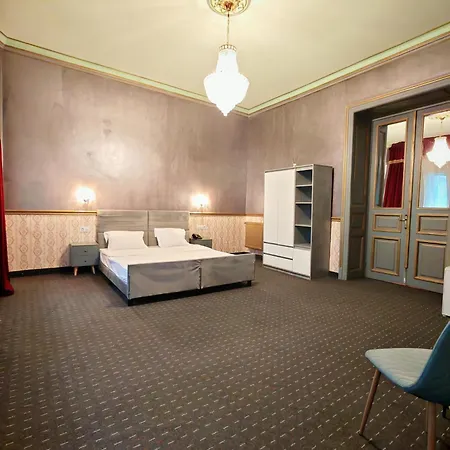 Otel Nostalgia Old 4*