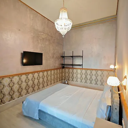 Hotell Nostalgia Old 4*