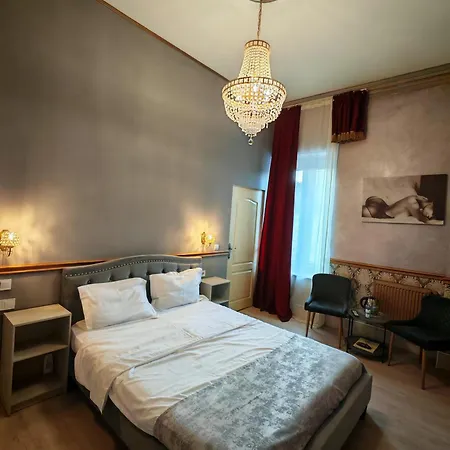 Hotel Nostalgia Old Bucharest